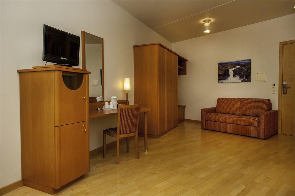 Hotel Селфос Екстериор снимка